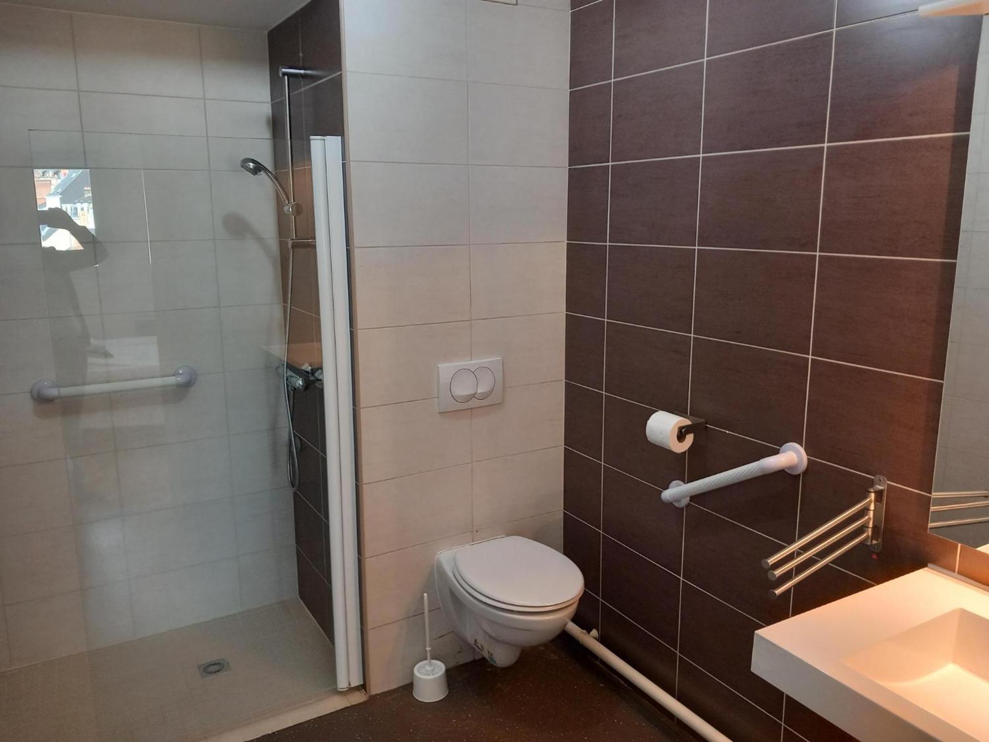 Residence Services Seniors Espace Et Vie Le Mans Buitenkant foto
