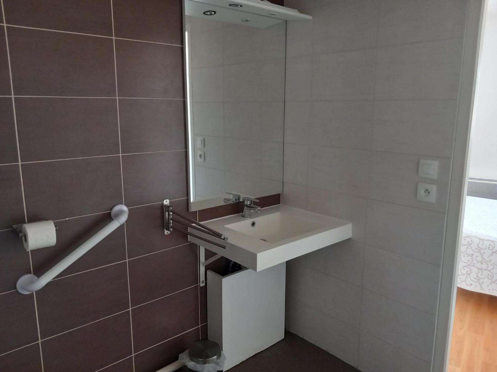 Residence Services Seniors Espace Et Vie Le Mans Buitenkant foto